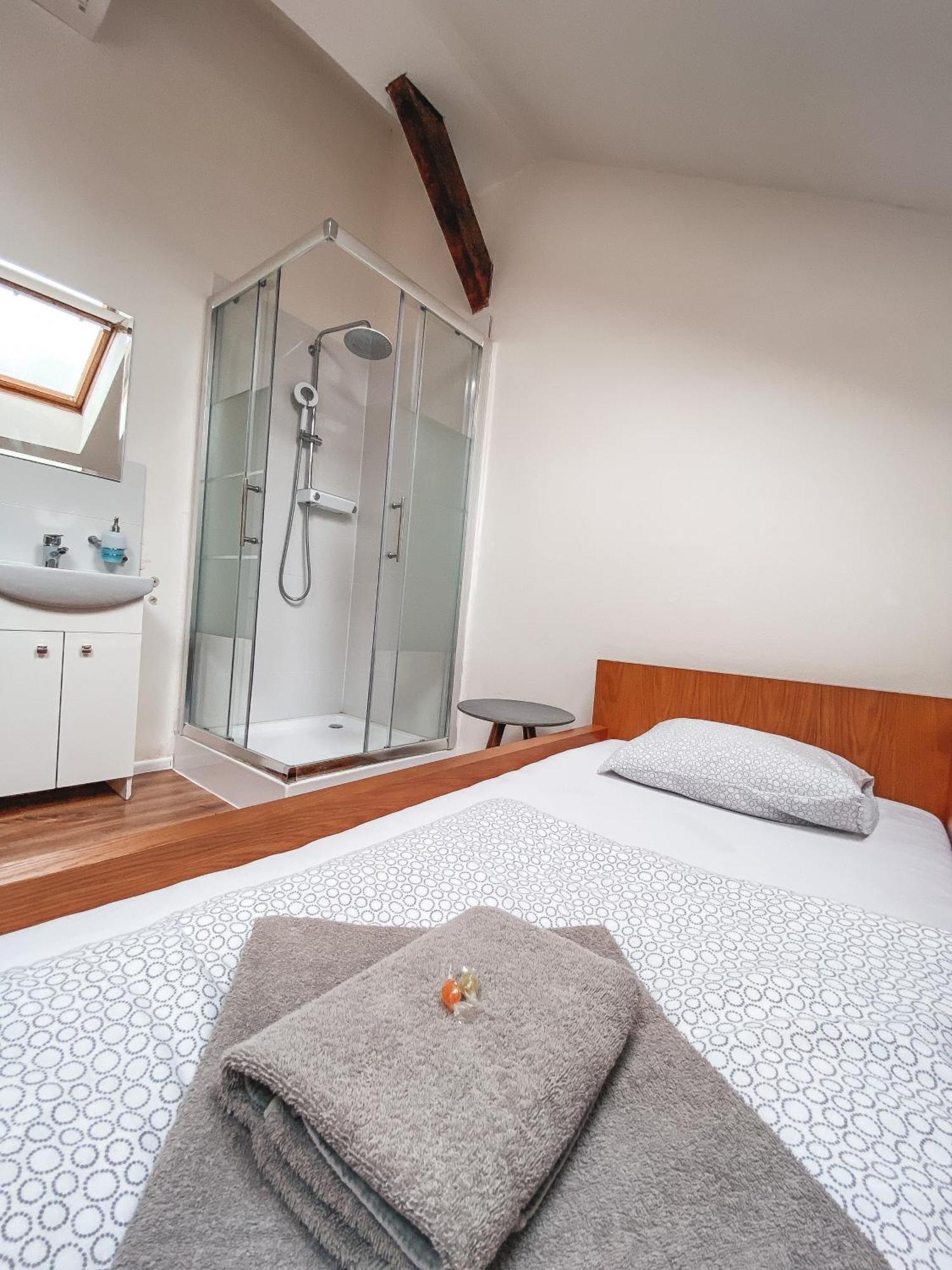 Blue Lotus Apartments Bratislava Dış mekan fotoğraf